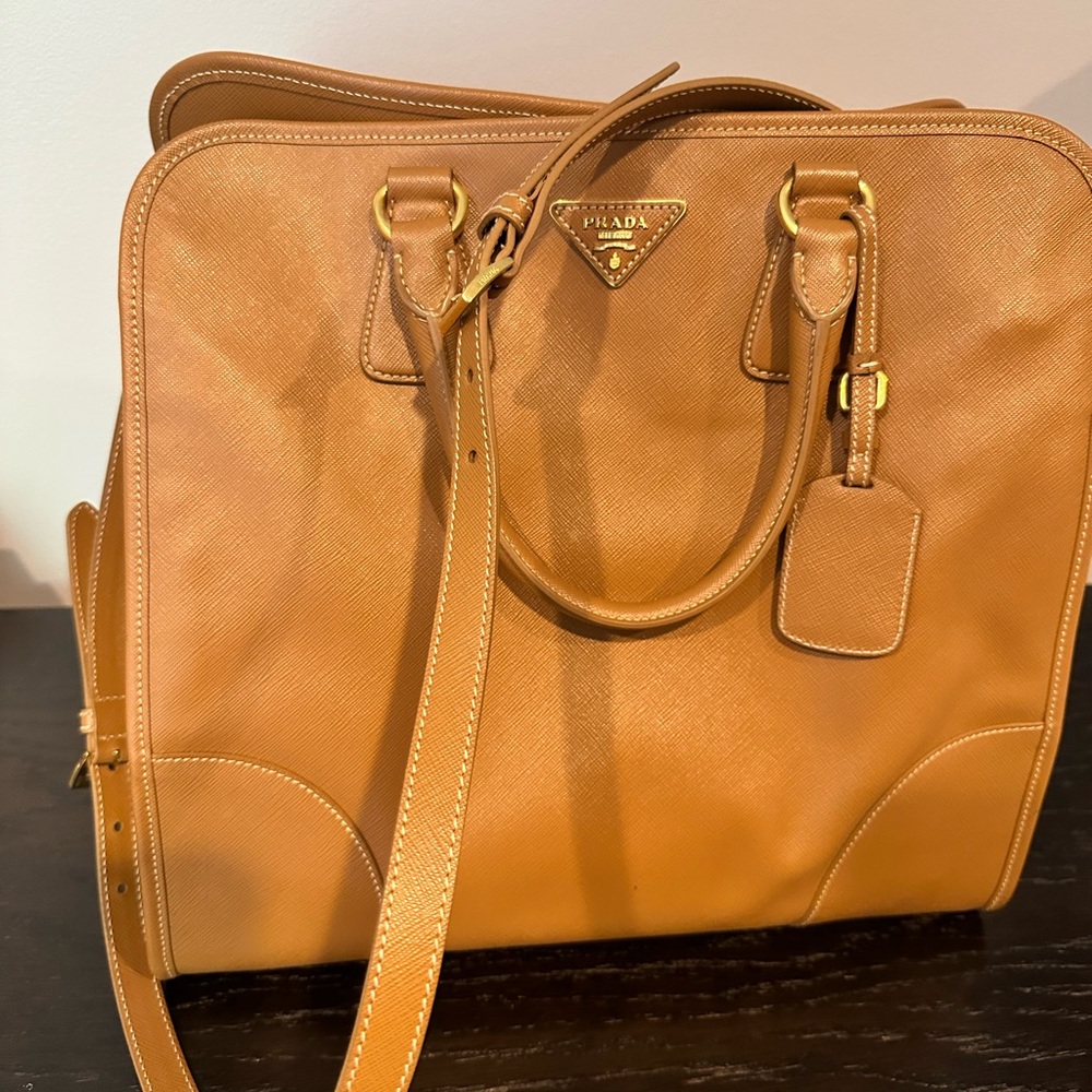 Prada saffiano leather large carry all tote